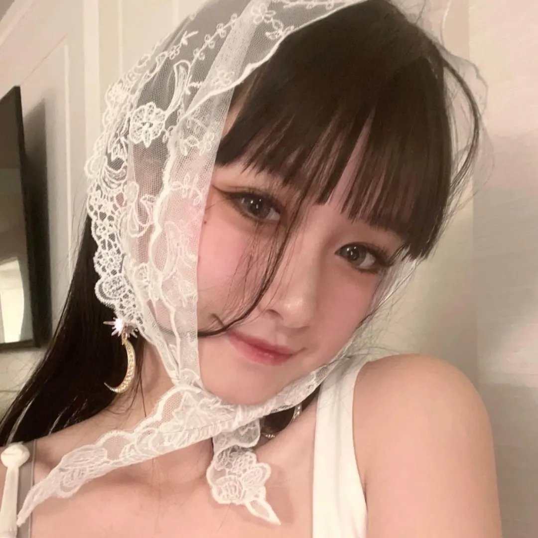 女伯爵